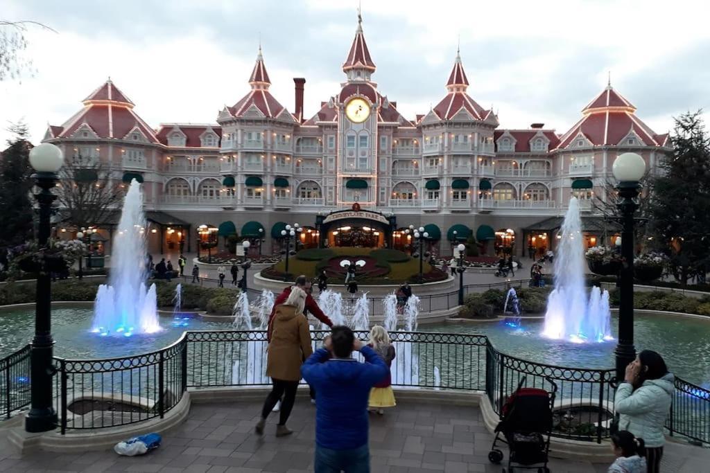 Paradise - Disneyland Paris Шеси Екстериор снимка